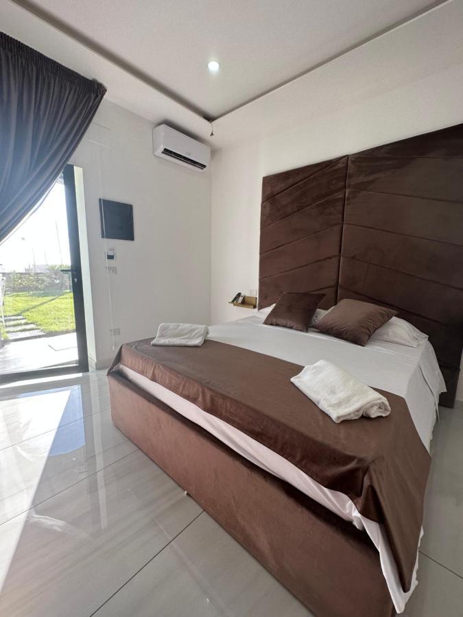 Moonluxuryresort ลิโกลา ภายนอก รูปภาพ